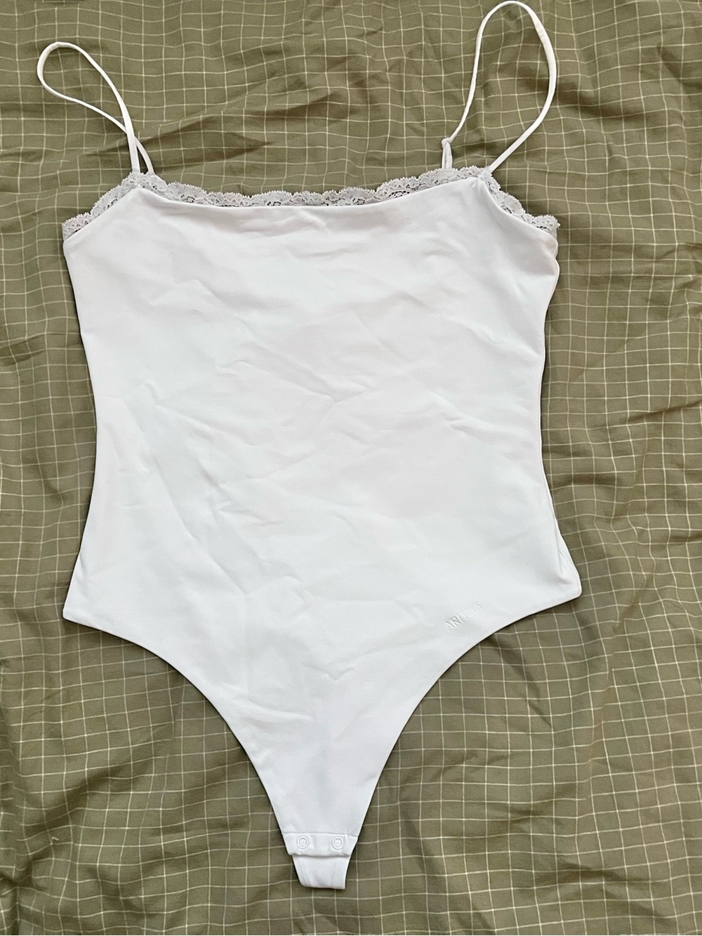 nwot Aritzia (Babaton) Original Contour Stun Bodysuit L - Picture 2 of 3